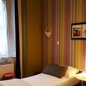 Lumiere Ostello